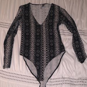 H&M BODYSUIT